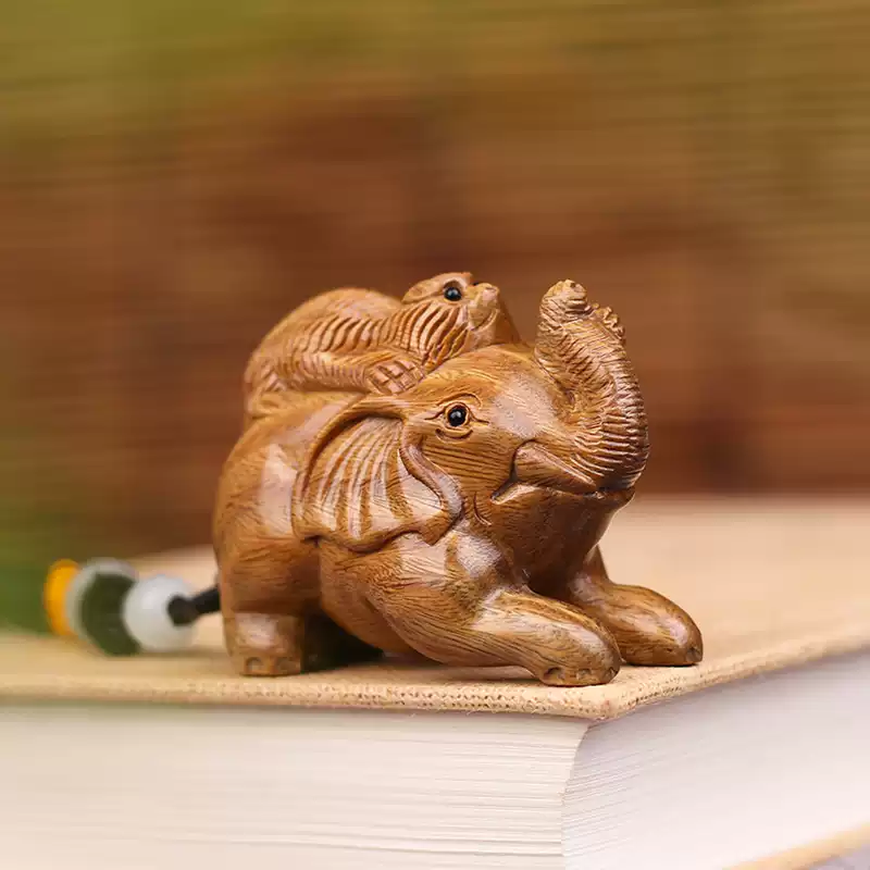 Green Sandalwood Elephant