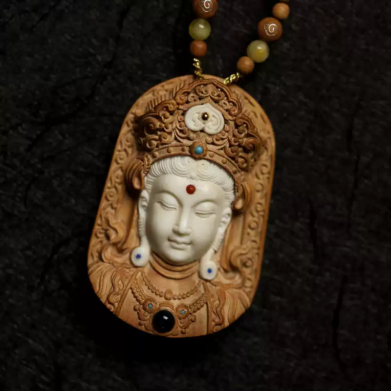 Bodhisattva Pendant Inlaid Deer Antlers